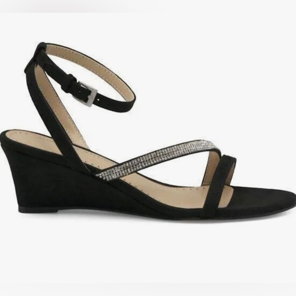 NEW Adrienne Vittadini Carolee Black with Silver Rhinestone Wedge Sandal Size 6